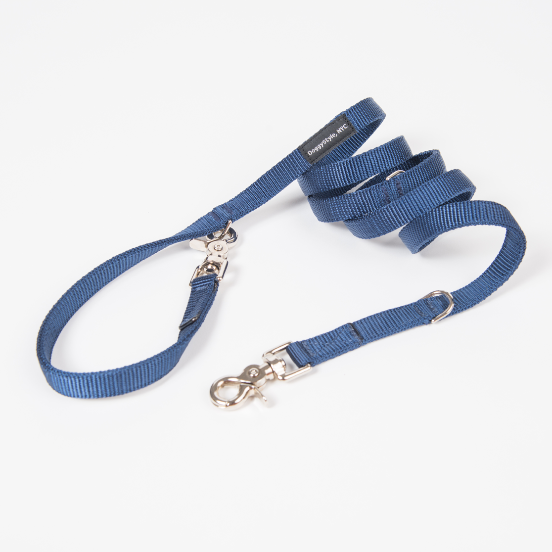 Adjustable leashes