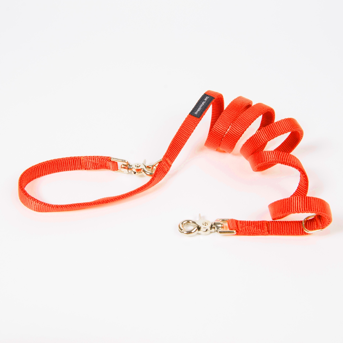 Adjustable leashes