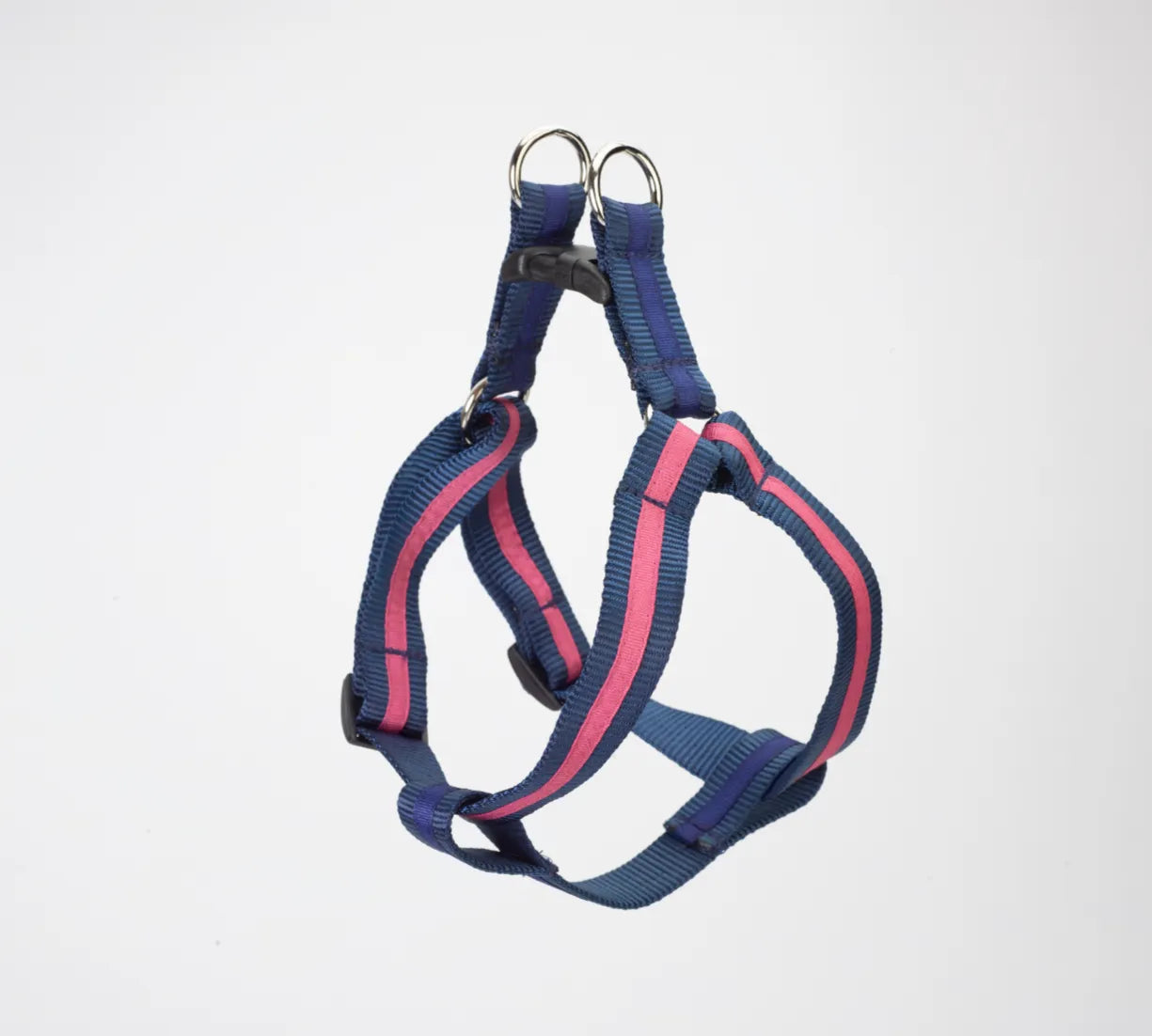 Two-tone harnesses
