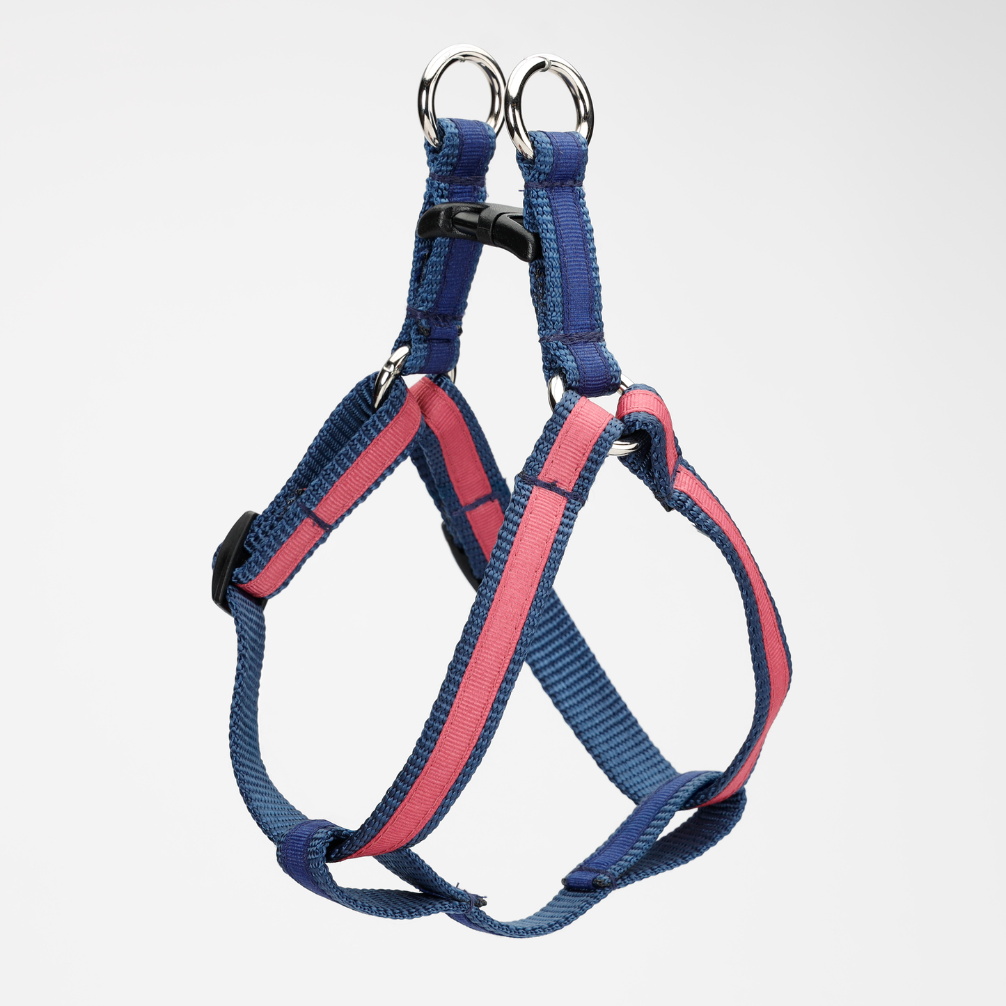 Two-tone harnesses