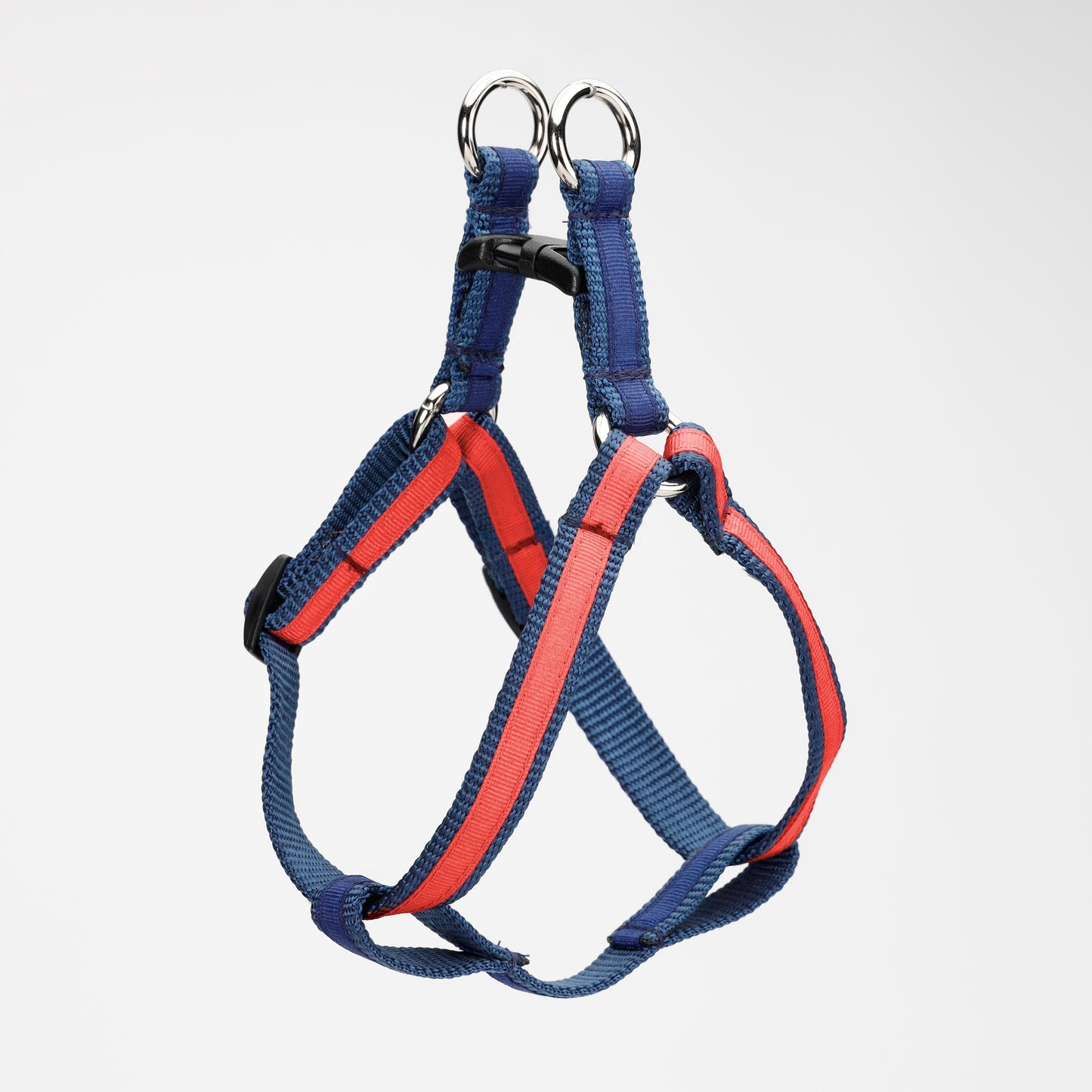 Two-tone harnesses