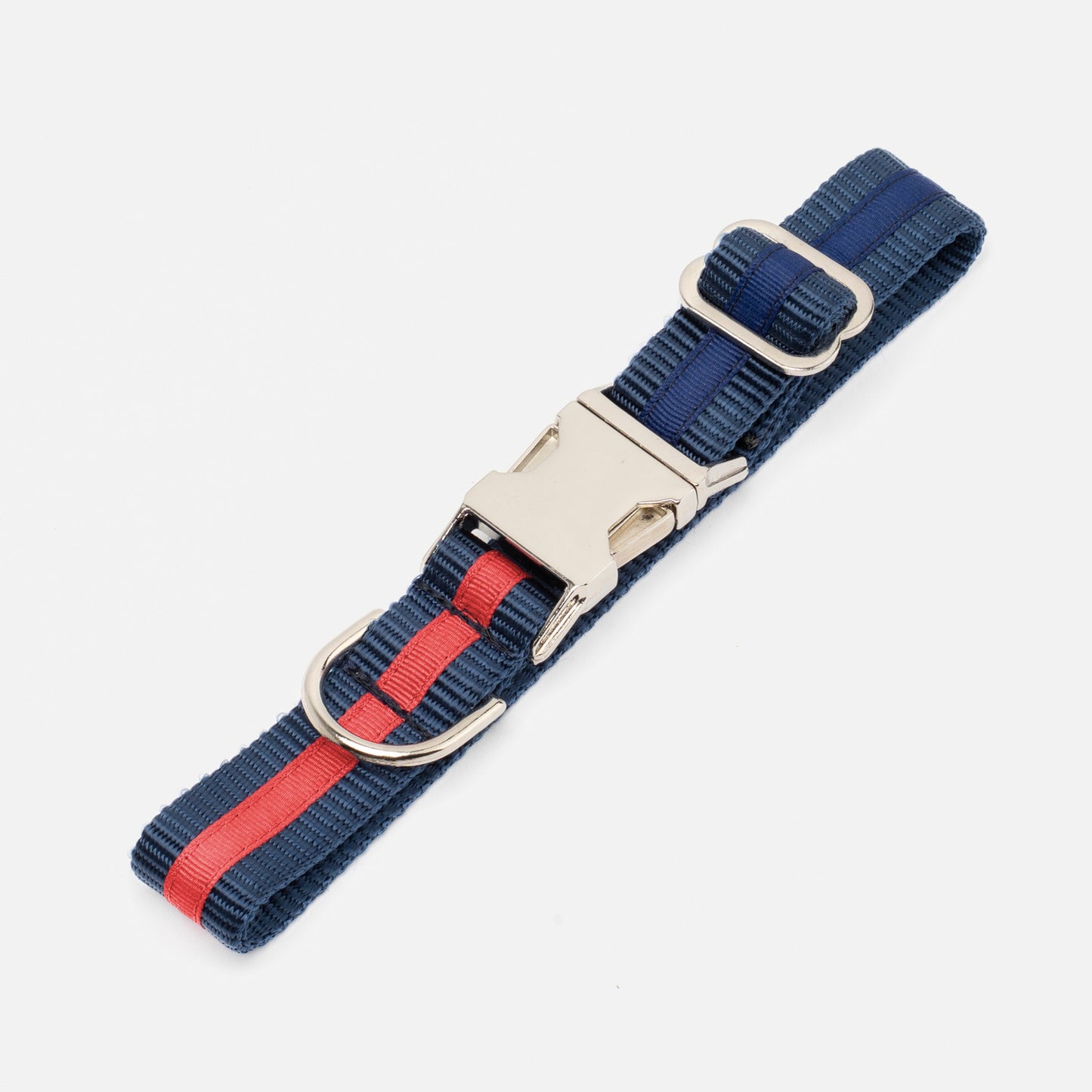 Two-tone collars