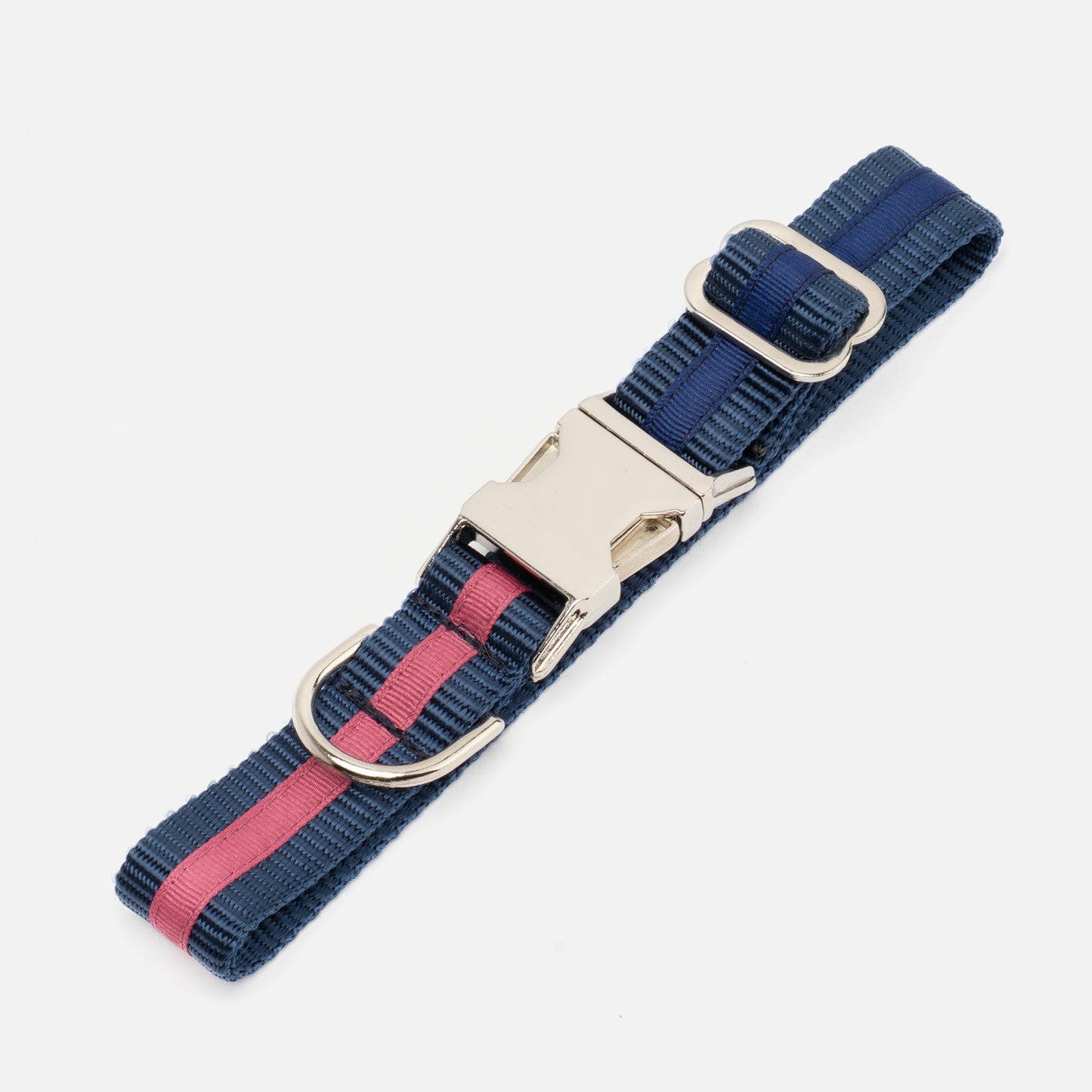 Two-tone collars