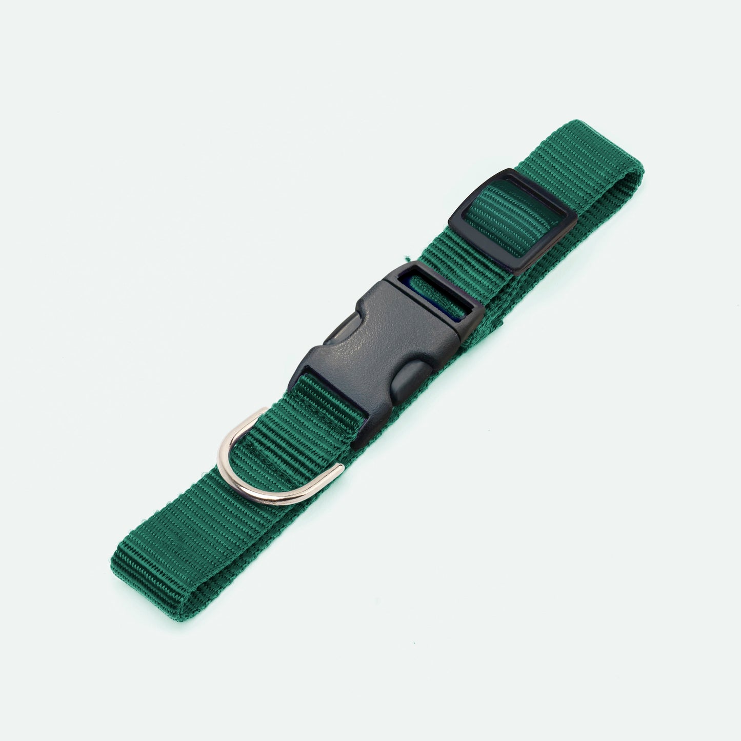 Simple nylon collars
