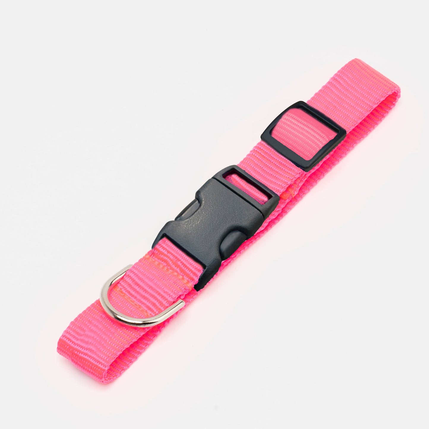 Simple nylon collars