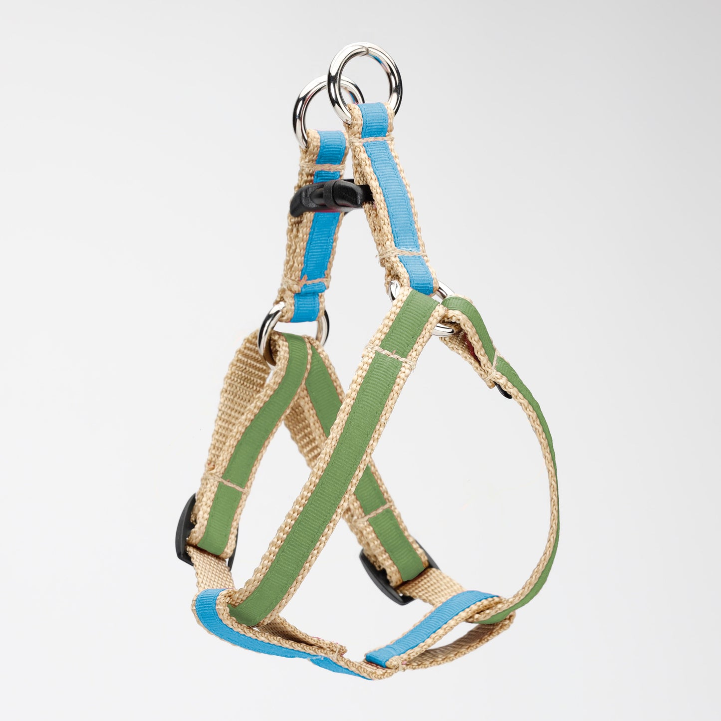 Two-tone harnesses